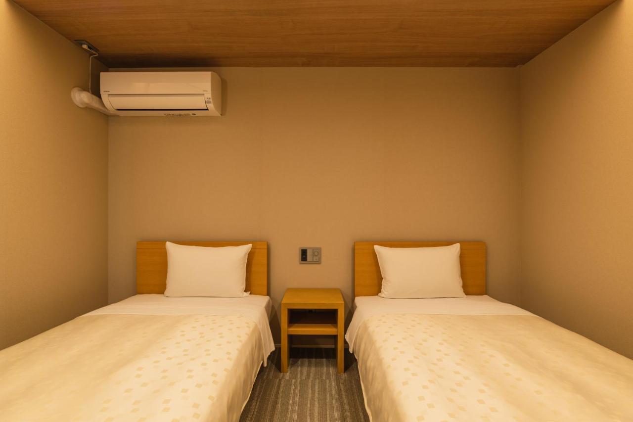 GRAND BASE Fukuoka Tenjin Bagian luar foto
